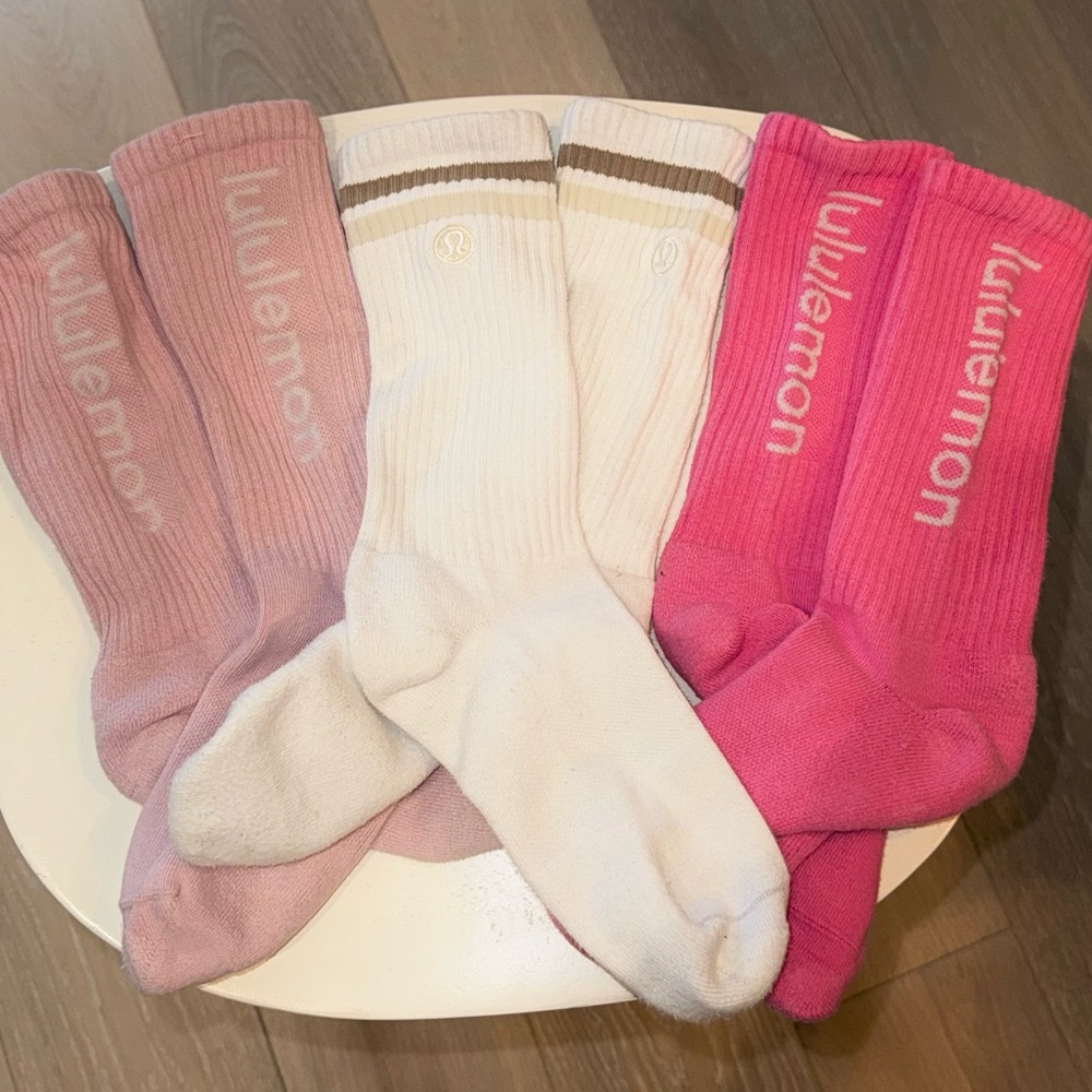 Lululemon Daily Essential Crew Sock Set (3)